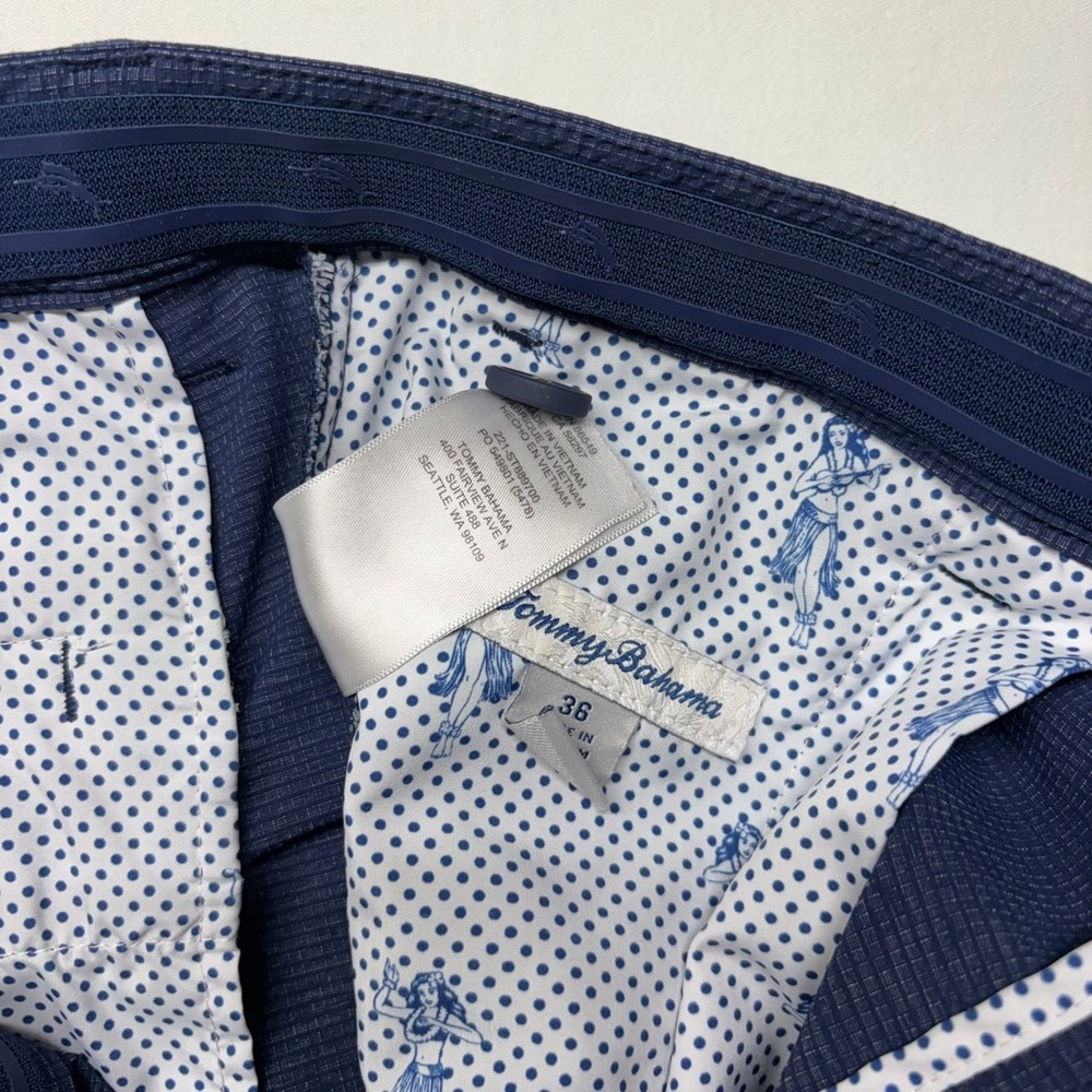 Tommy Bahama Men's Chip Shot Short IslandZone 10" Shorts Blue Size 36 - Picture 7 of 7